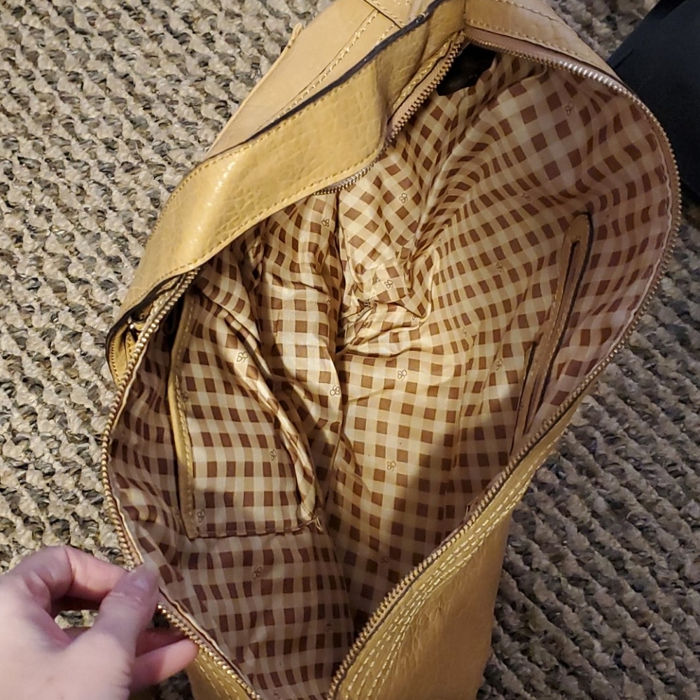 Handbag - Picture 3 of 3